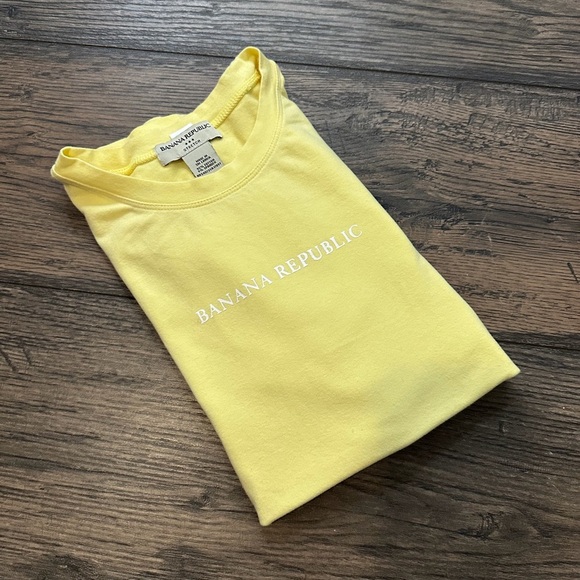 Banana Republic Sunny Yellow Tee - Picture 2 of 4